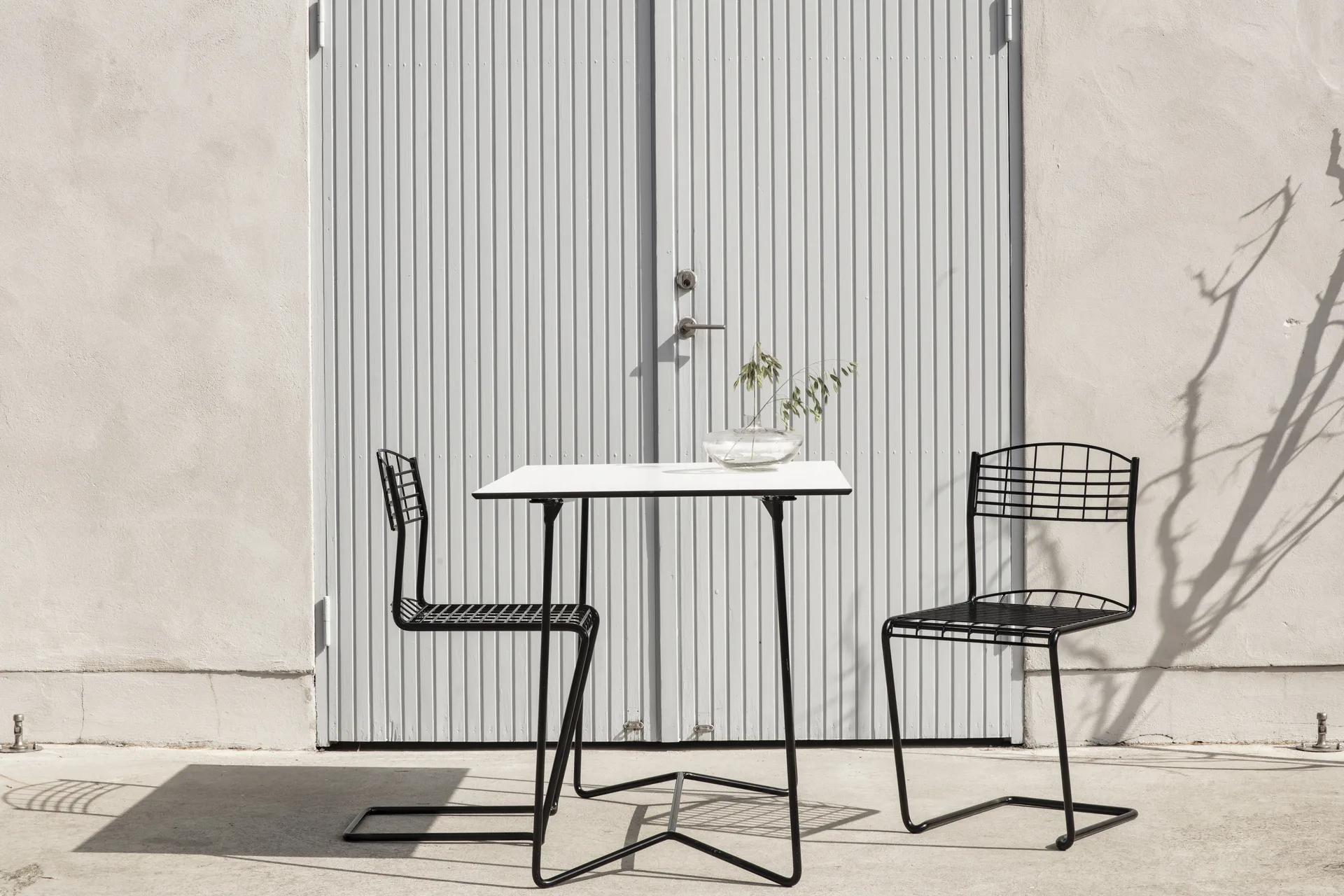 High Tech stol, Svart blank pulverlack Grythyttan Stålmöbler