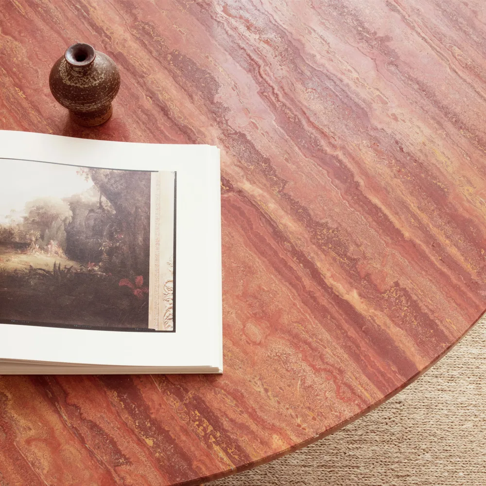 Epic matbord, red GUBI