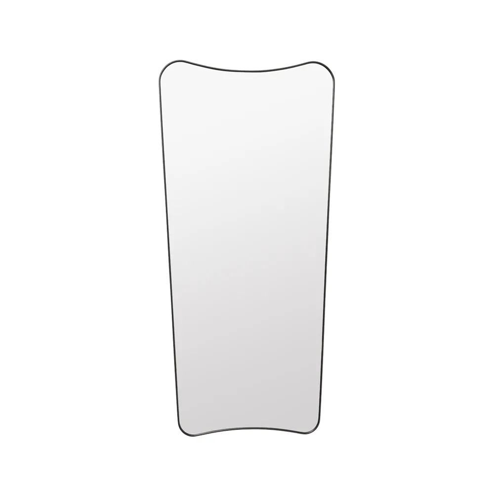 GUBI F.A.33 spegel black brass, stor