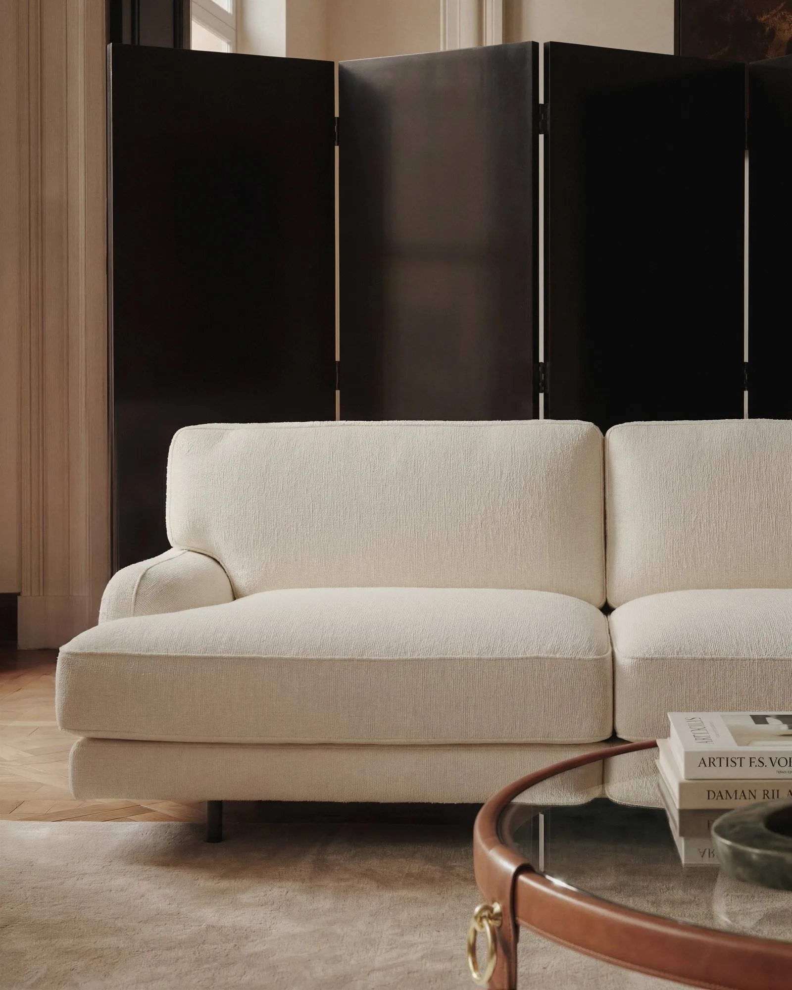 Flaneur soffa 2-sits, Bouclé-matt svart GUBI