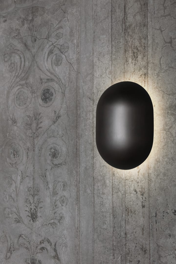 Howard vägglampa - Gunmetal - GUBI