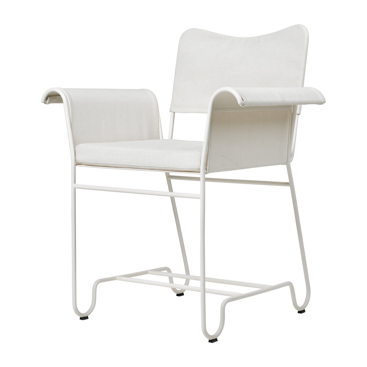 GUBI Tropique karmstol White semi matt-Leslie 06 | Skandinavisk Design | Trädgårdsstolar | Vit
