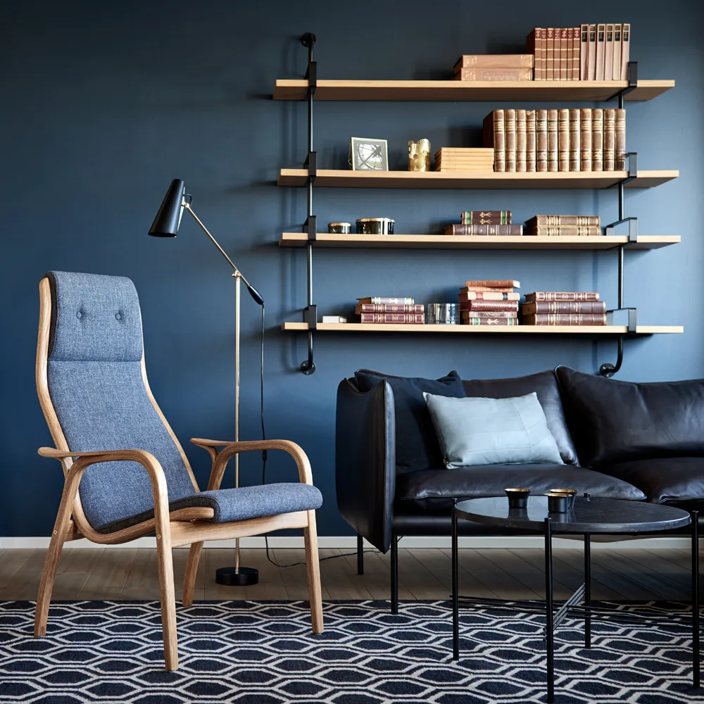 TS Round soffbord, black marquina marble, ø80, mässingsstativ GUBI