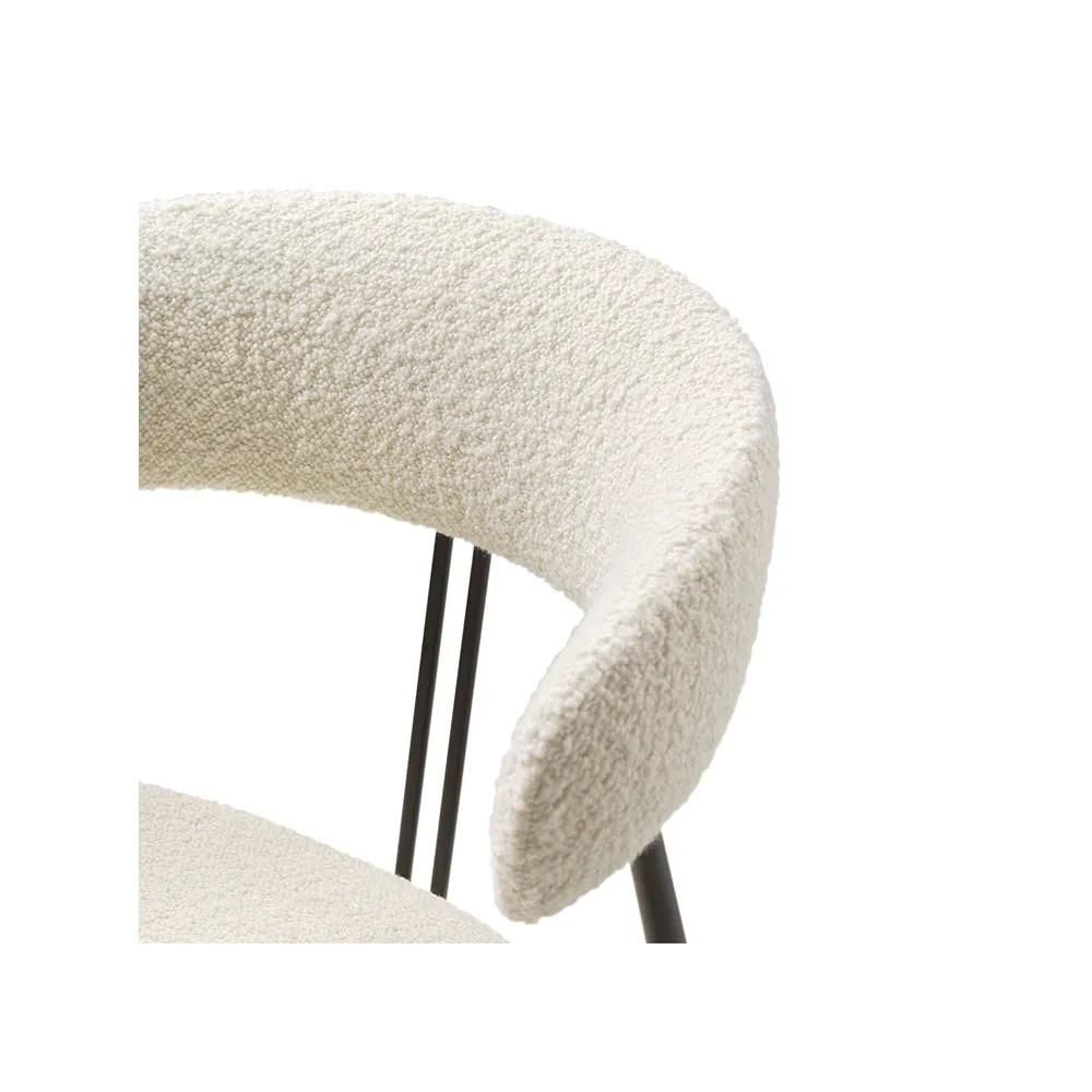 Violin dining chair, Karakorum 001 ivory-black matt GUBI