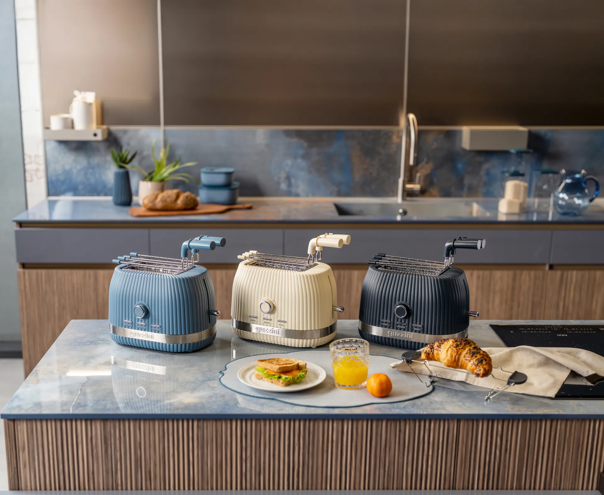 Sous chef brödrost, Navy blue Guzzini