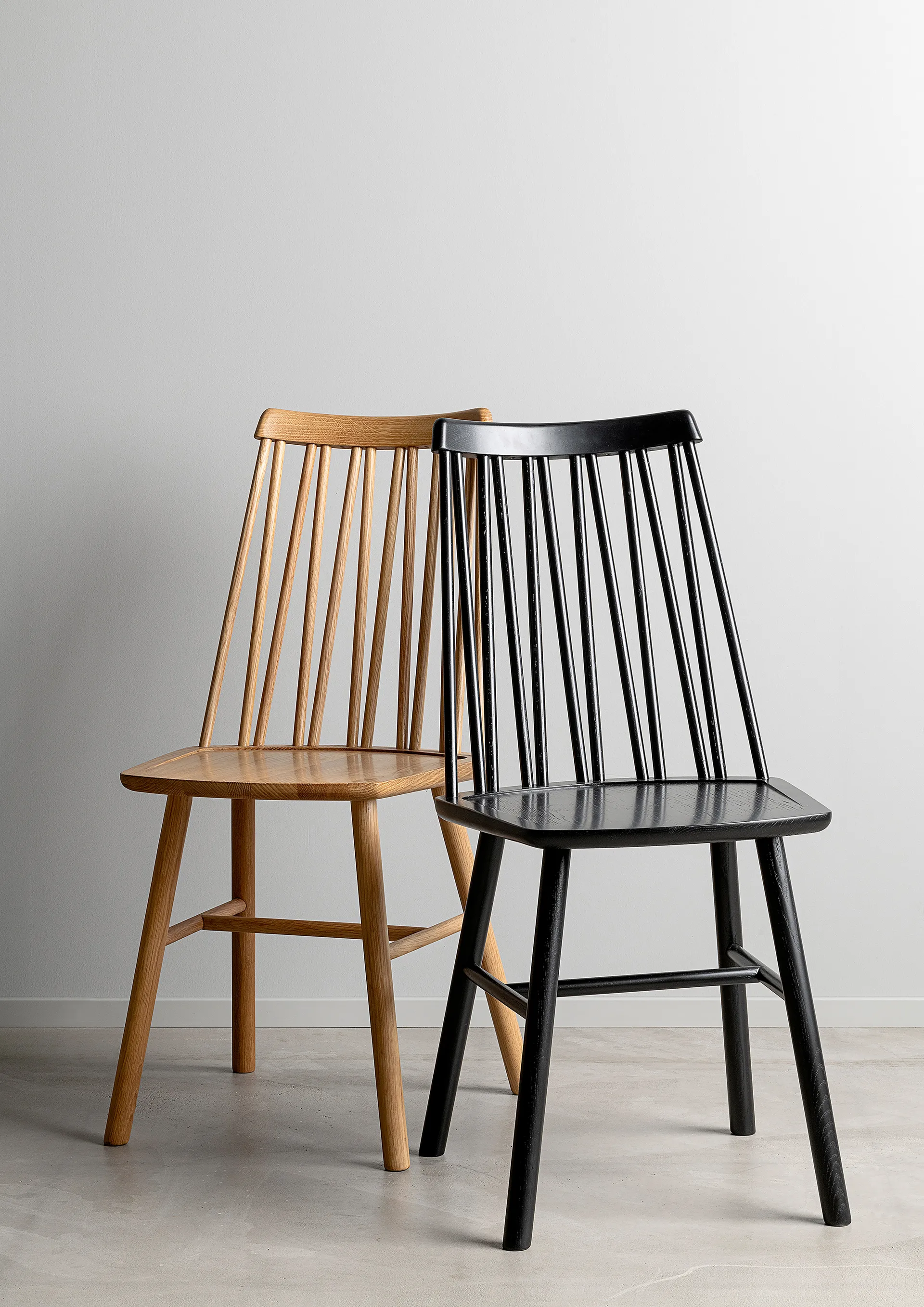 ZigZag stol, Ek obehandlad Hans K