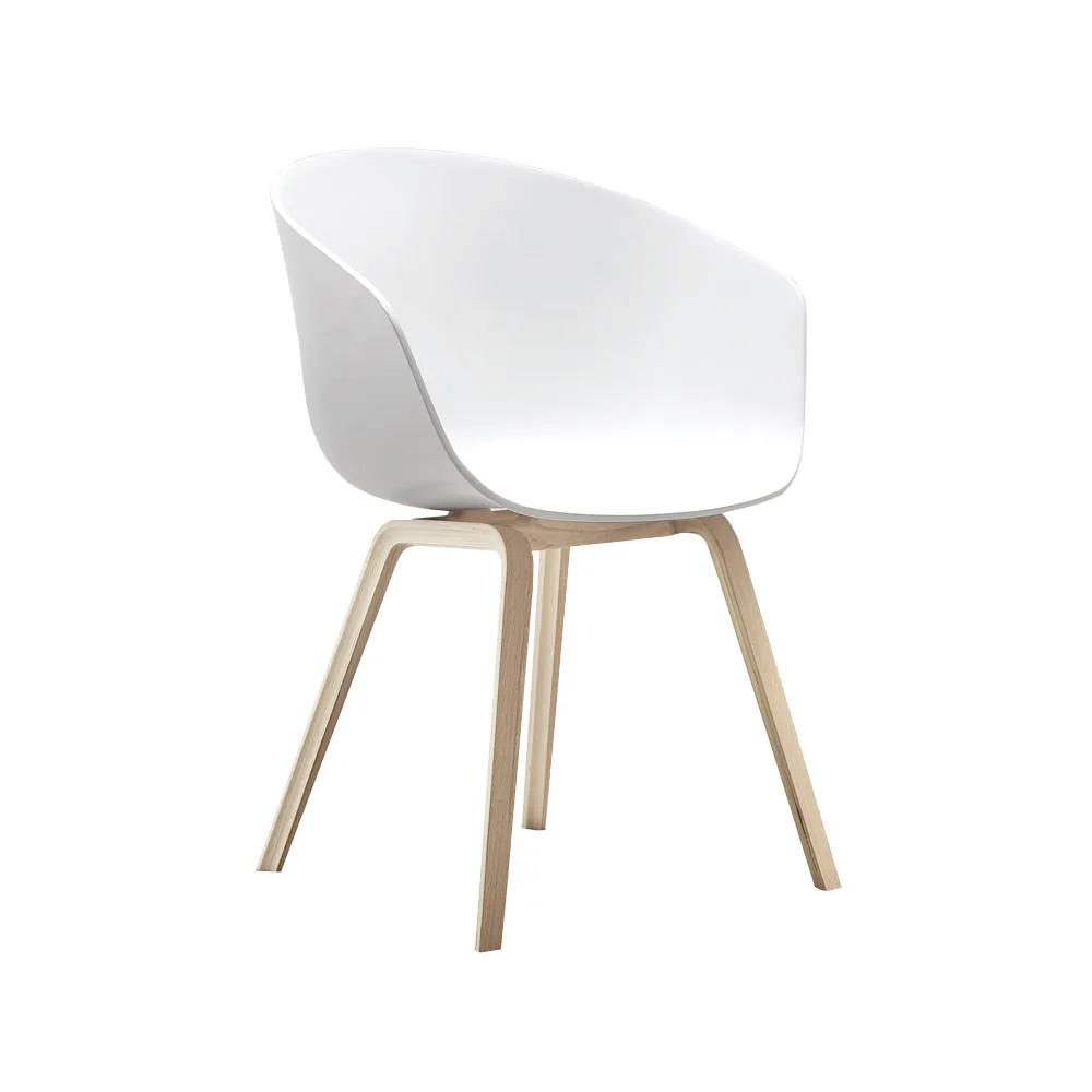 About a Chair 22 stol, White, såpade ekben HAY