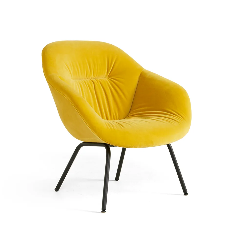 About a Lounge 87 Soft fåtölj, tyg swarm multicolor, svart stålstativ HAY