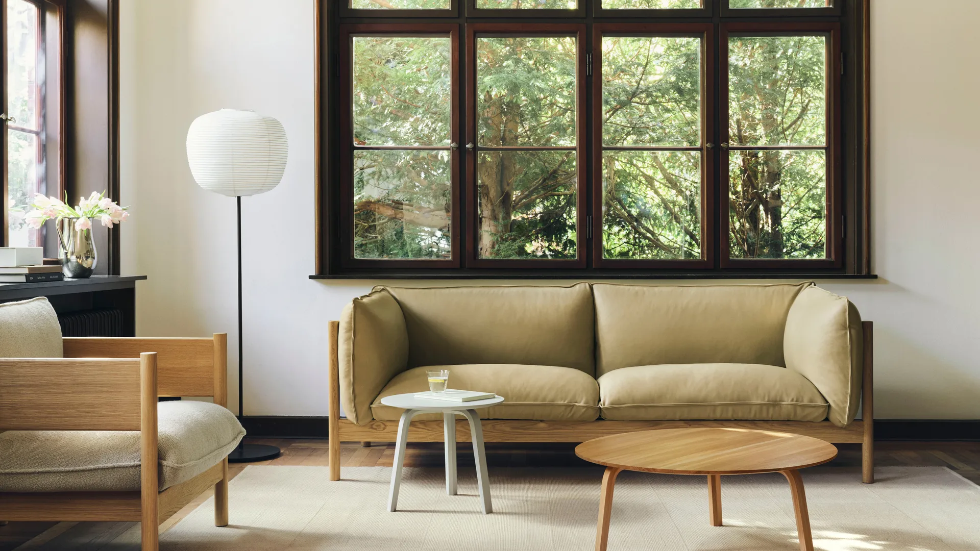 Bella soffbord, Oljad ek, Ø80x32 cm HAY