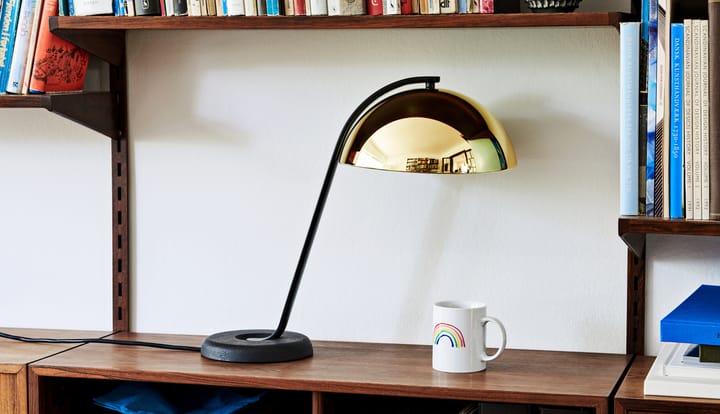 Cloche bordslampa - Polished brass - HAY