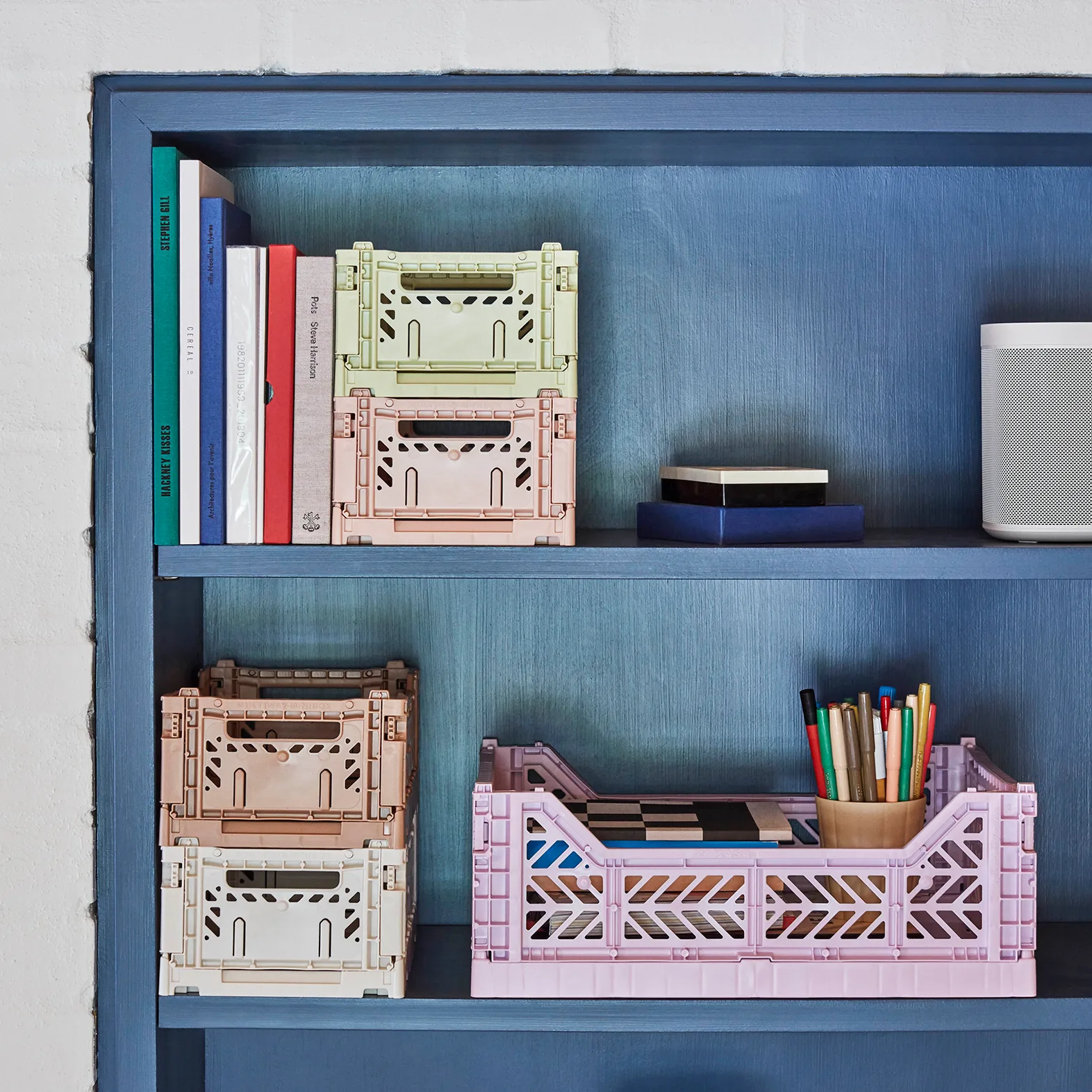 Colour Crate S 17x26,5 cm, Off-white HAY