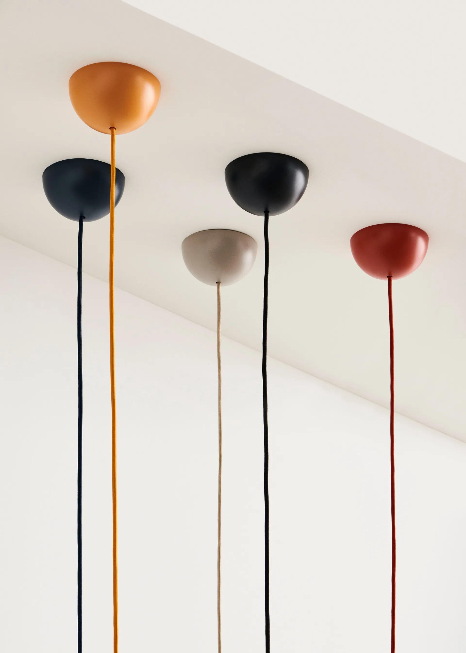 Common Pendant Cord set pendel Ø12 cm, Soft black HAY