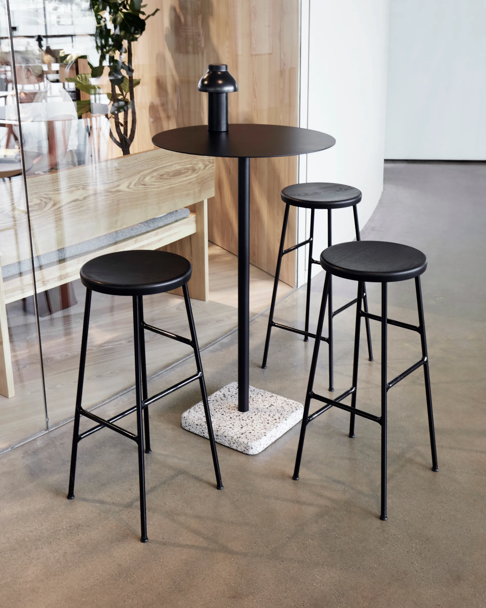 Cornet rund barpall 75 cm, Soft black oak-soft black HAY