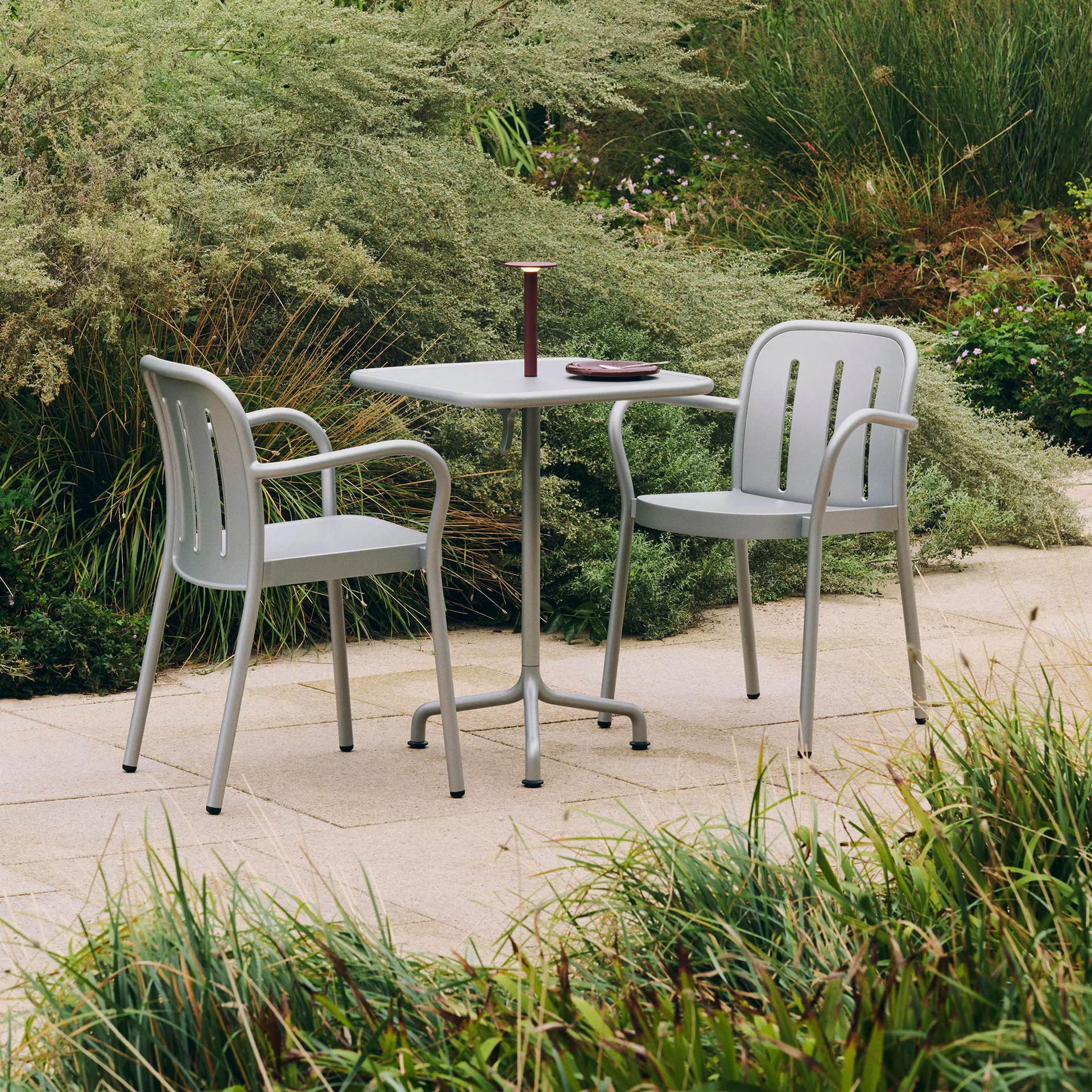 Deville karmstol, Silver grey HAY