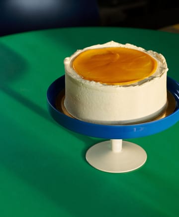 Display tårtfat på fot Ø26,5 cm - Blå-beige - HAY