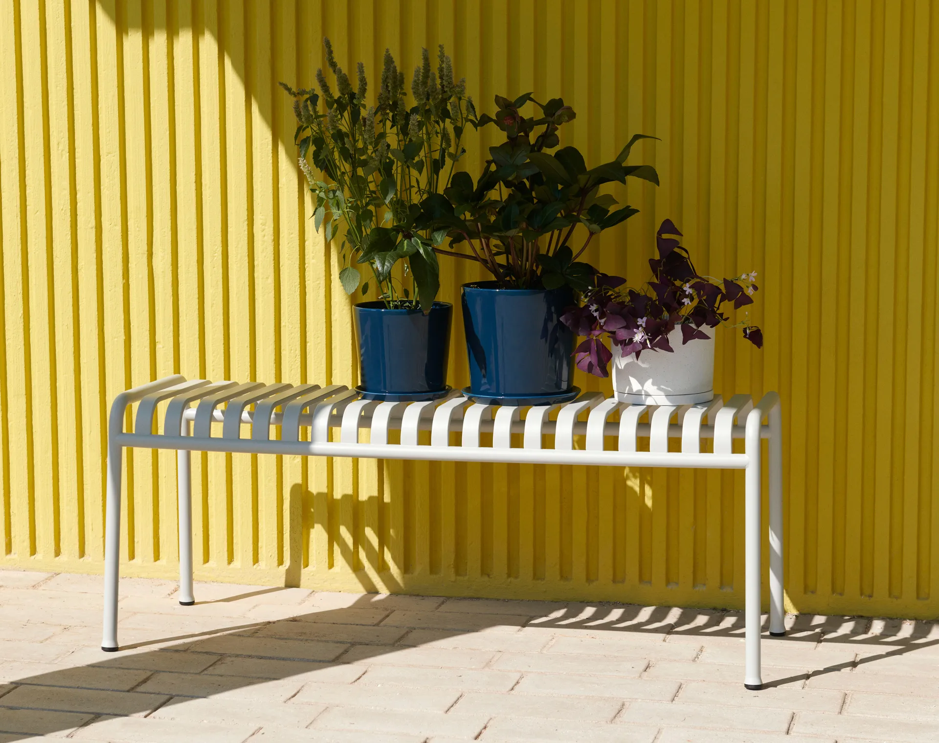 HAY Plant Pot with saucer kruka L Ø19 cm, Vit HAY