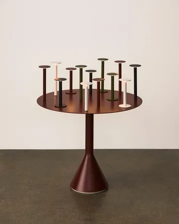 Host portabel lampa - Iron red, 30 cm - HAY