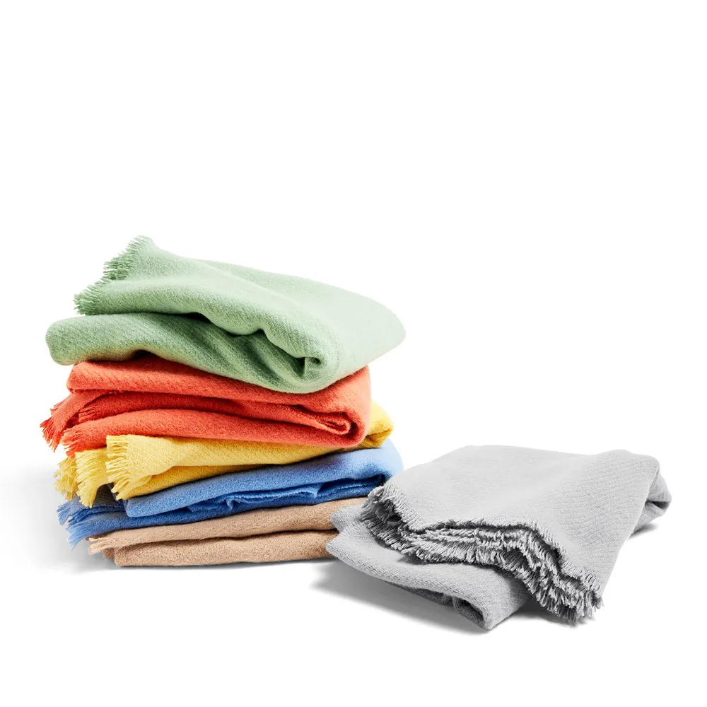 Mono pläd, milk tea HAY