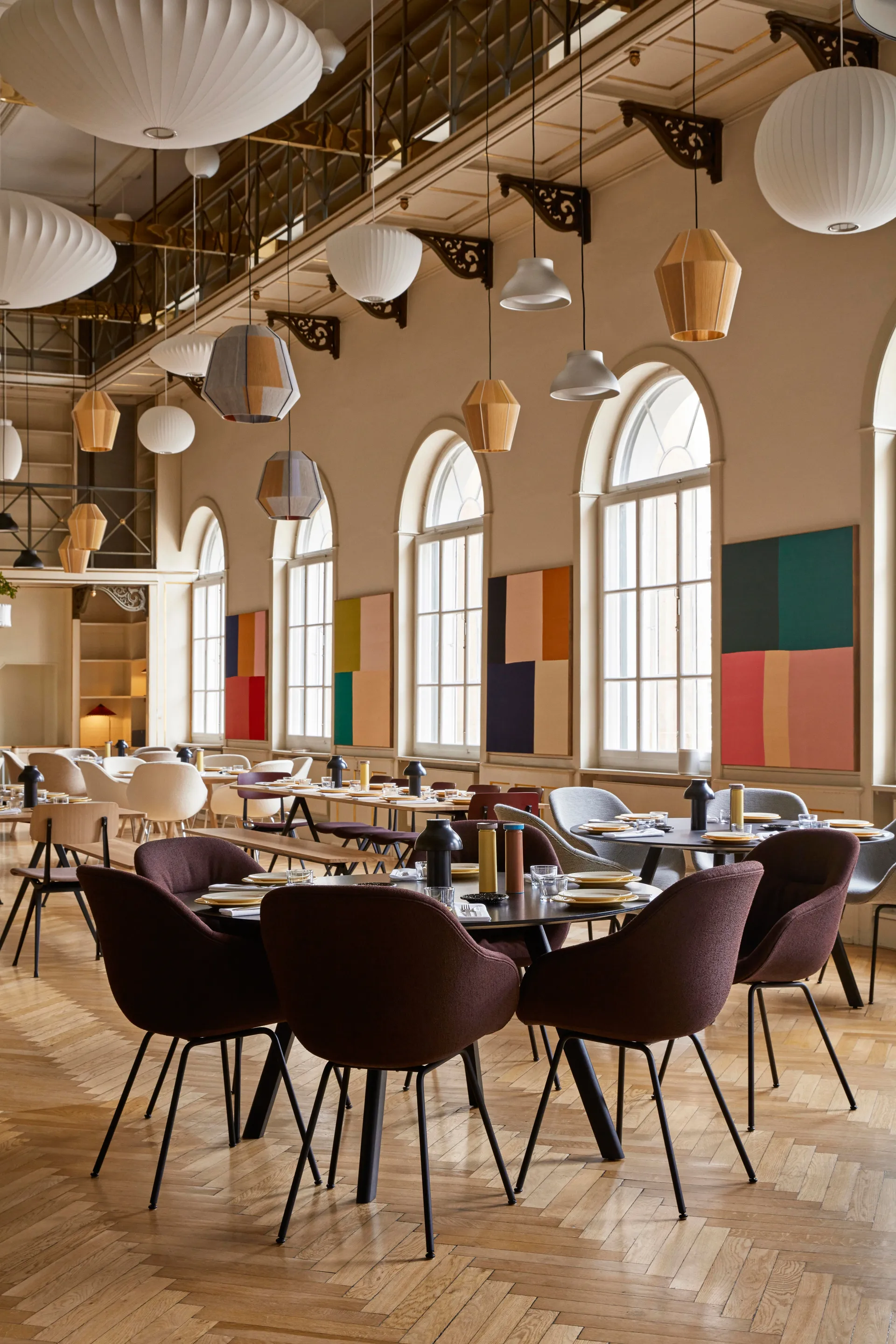 Nelson Bubble Saucer pendel L, Off white HAY