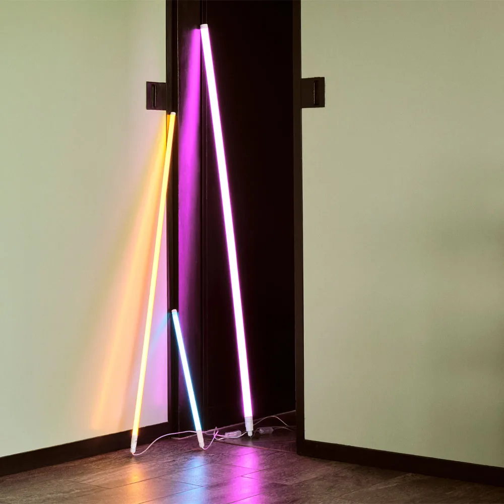 Neon Tube Slim lysrörslampa 50 cm, Blue HAY