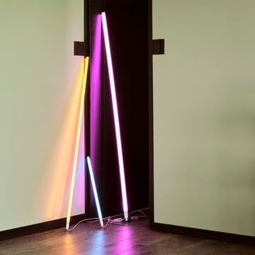 Neon Tube Slim lysrörslampa 50 cm - Blue - HAY