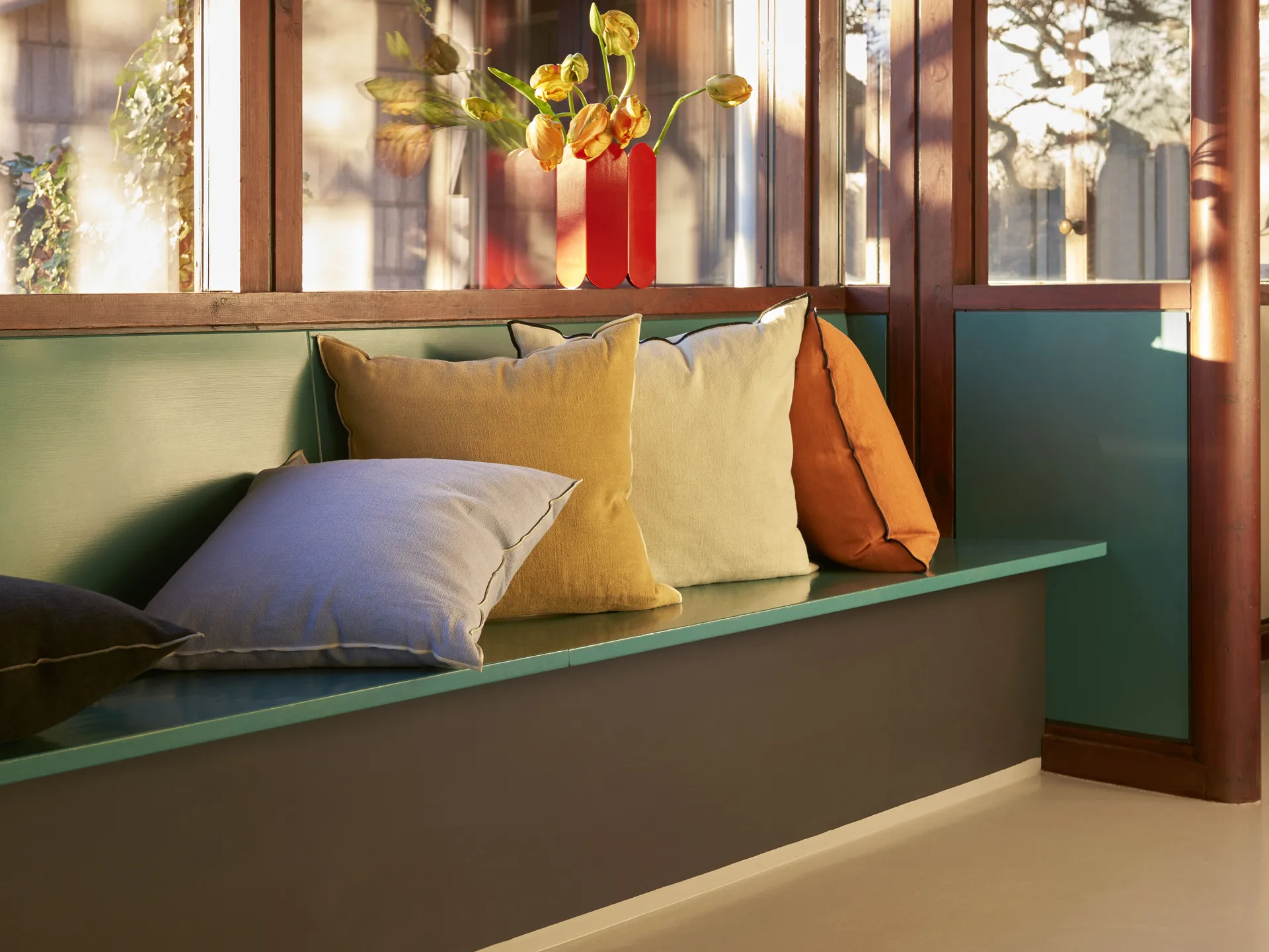 Outline kudde 50x50 cm, Off white HAY