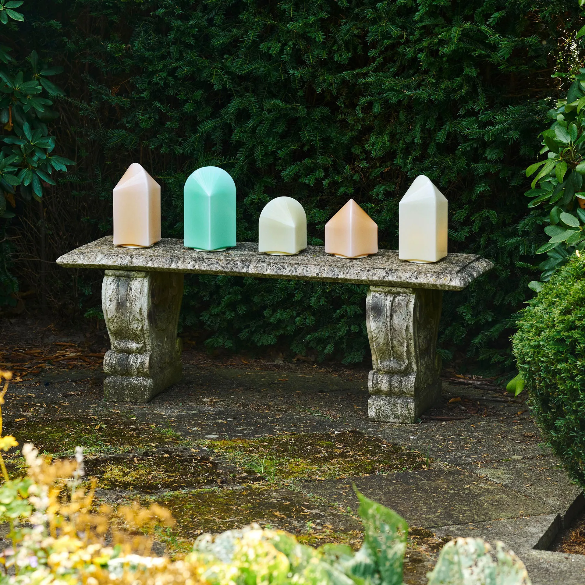 Parade Portable bordslampa 16 cm, Shell white HAY