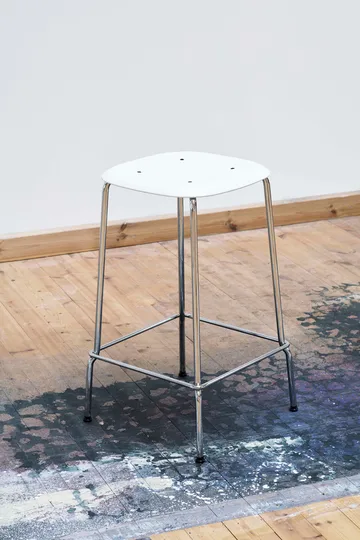 Soft Edge 85 Low barpall - white, krom stålstativ - HAY