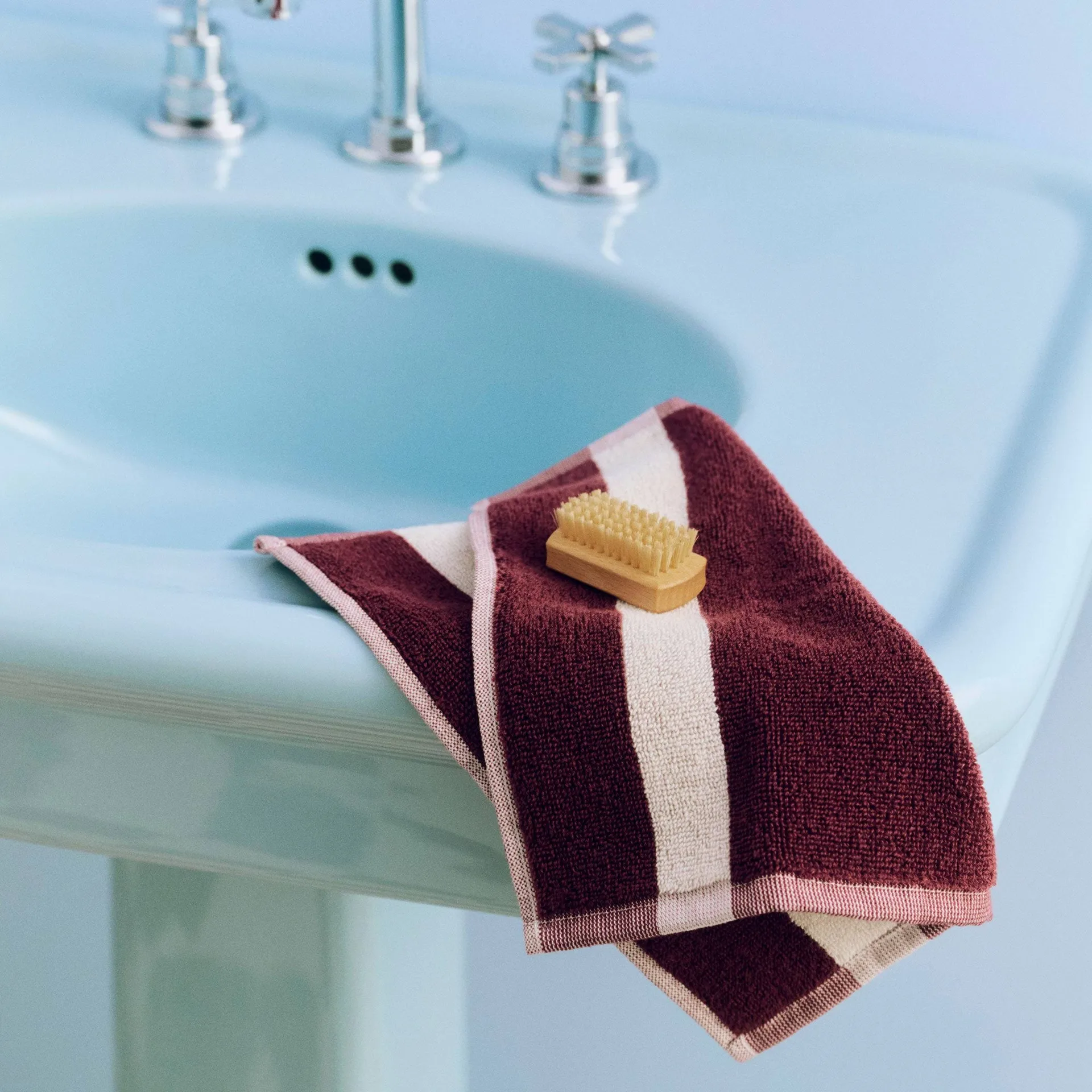 Stripe handduk, Burgundy, 30x30 cm HAY
