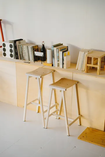 Taburete 8 low barstol 65 cm - Eggshell (vit) - HAY