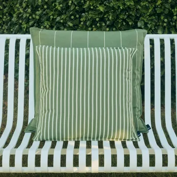 Terrazza kudde - Olive narrow stripe, 60x60 cm - HAY