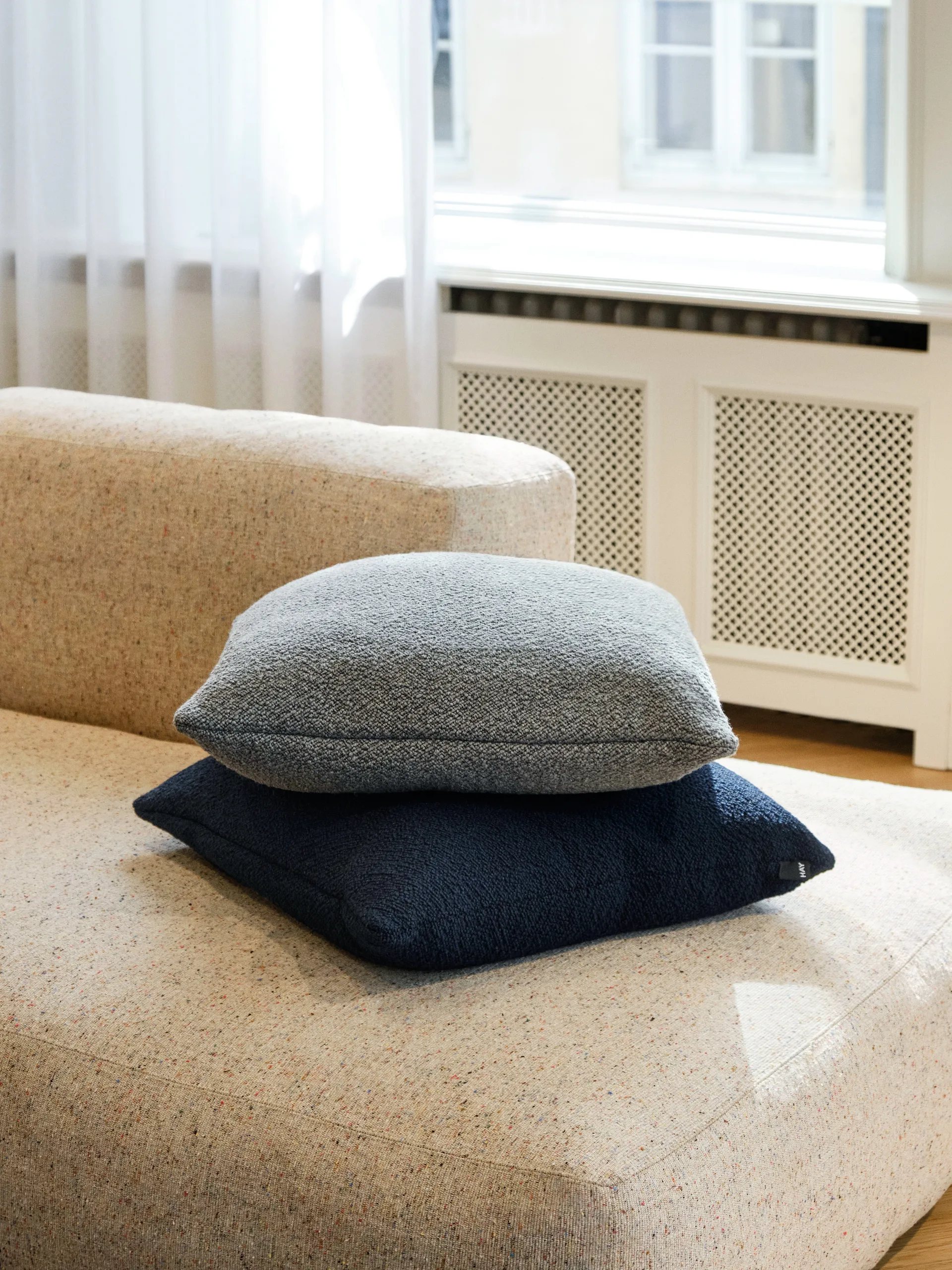 Texture kudde 50x50 cm, Grey HAY