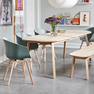 Triangle Leg matbord - Lackad ek, 250x85 cm - HAY