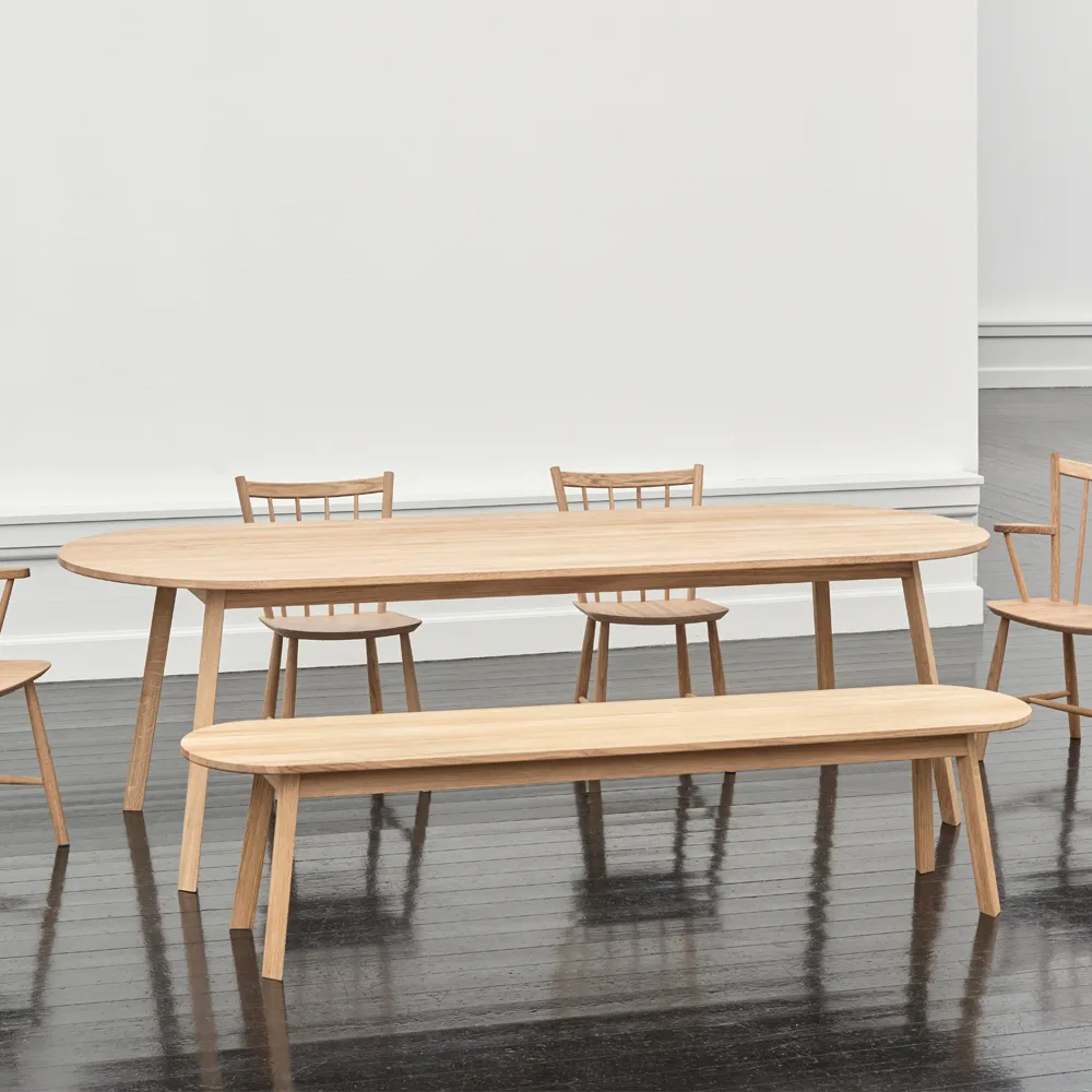 Triangle Leg matbord, Oljad ek, 250x85 cm HAY