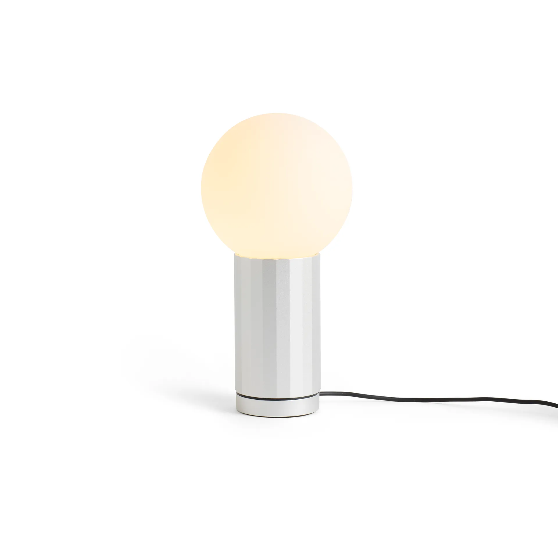 Turn On bordslampa G9, Aluminium HAY