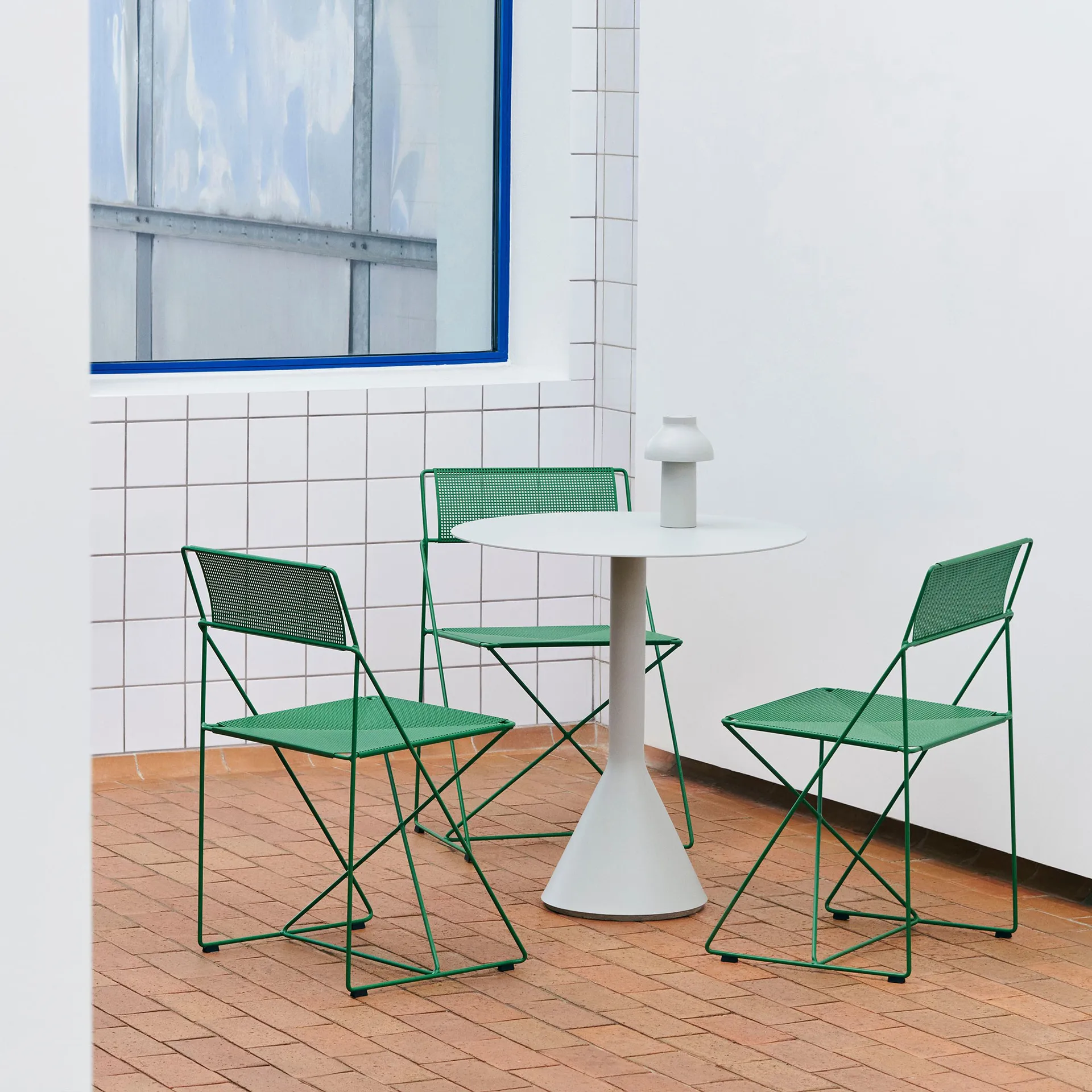 X-Line Indoor Outdoor stol, Leek green HAY