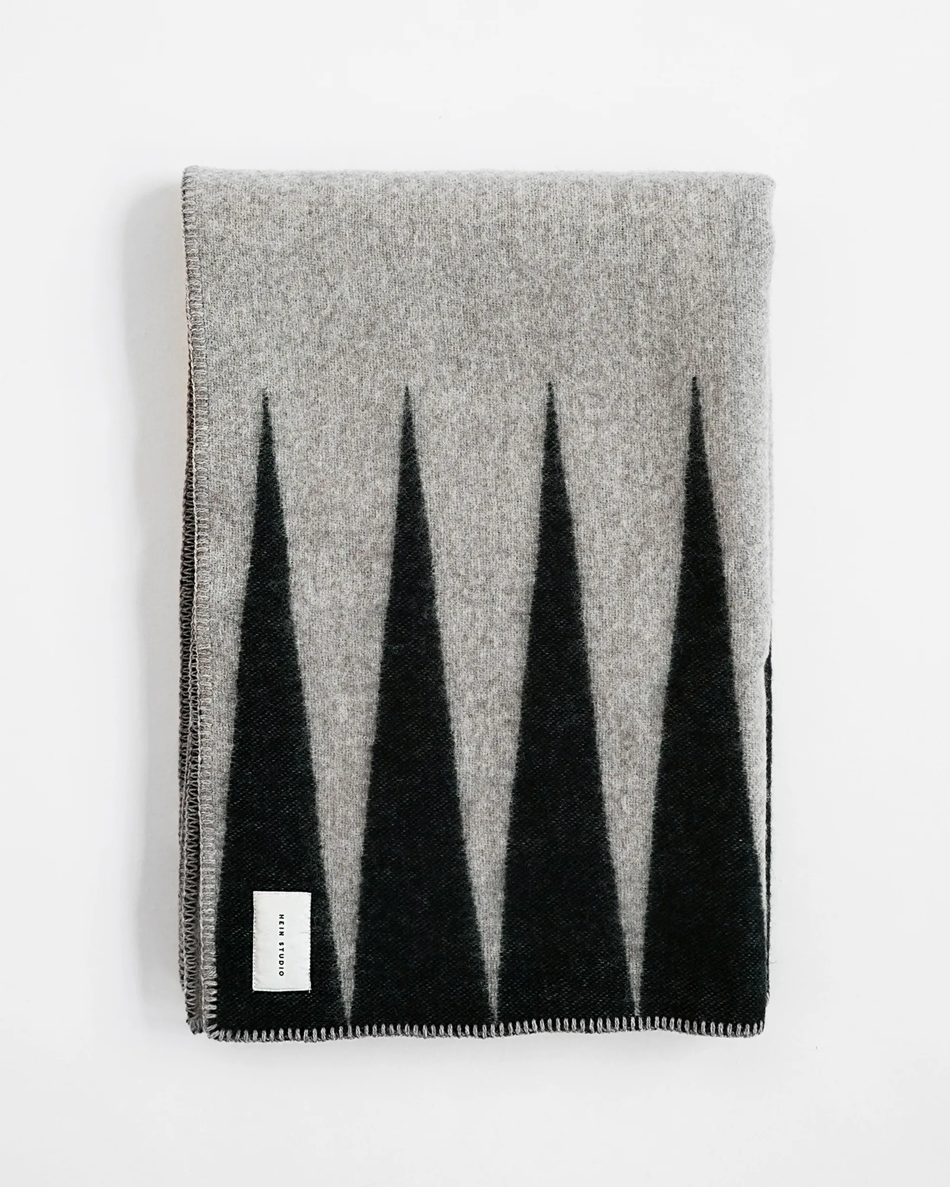 Ihalo pläd 130x180 cm, No. 01 Hein Studio