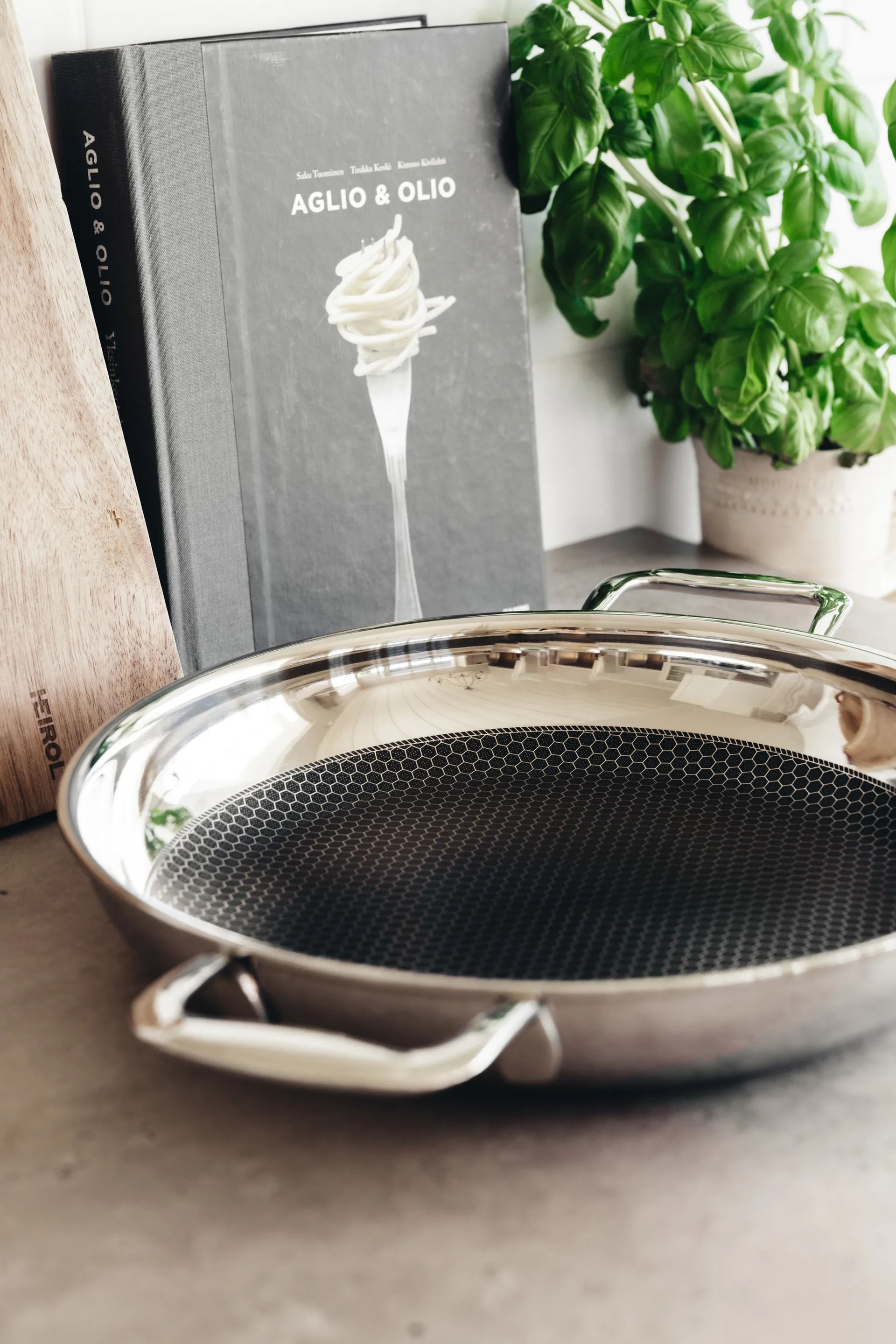 Heirol Steelsafe stekpanna med två handtag, Ø28 cm Heirol