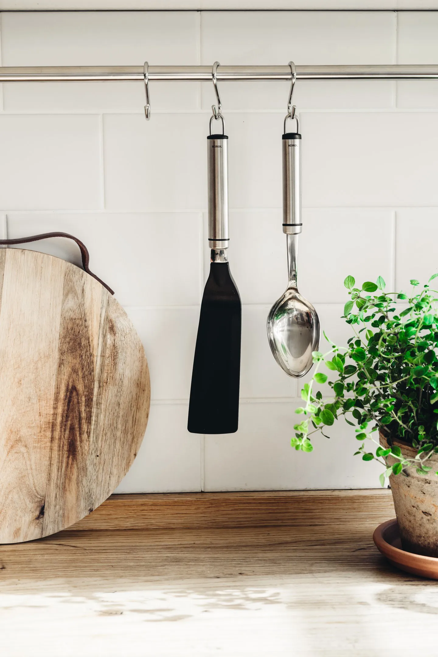 Heirol Steely serveringssked, Rostfritt stål Heirol