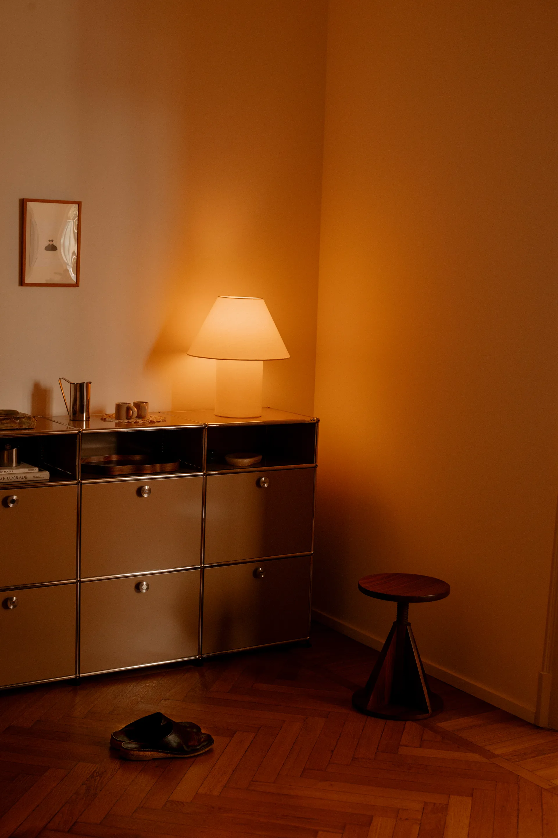 Toto bordslampa Large 64 cm, Pine-wax yellow Hem