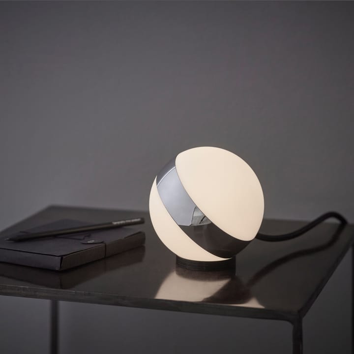 Circle bordslampa small - krom - Herstal