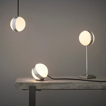 Circle bordslampa small - krom - Herstal