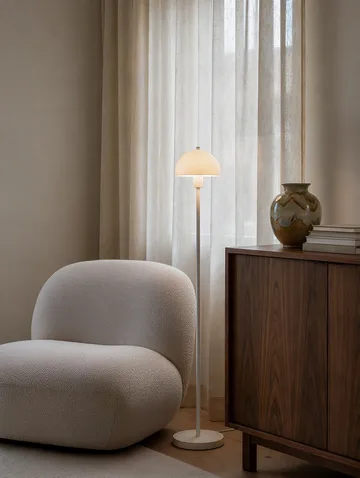 Vienda golvlampa - Vit-opalglas - Herstal