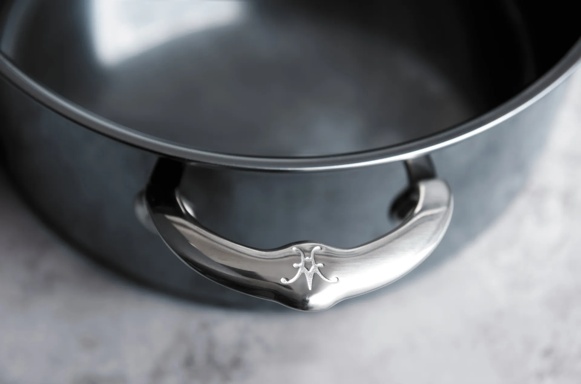 Hestan Nanobond soppgryta med lock 2,8 L, Rostfritt stål Hestan