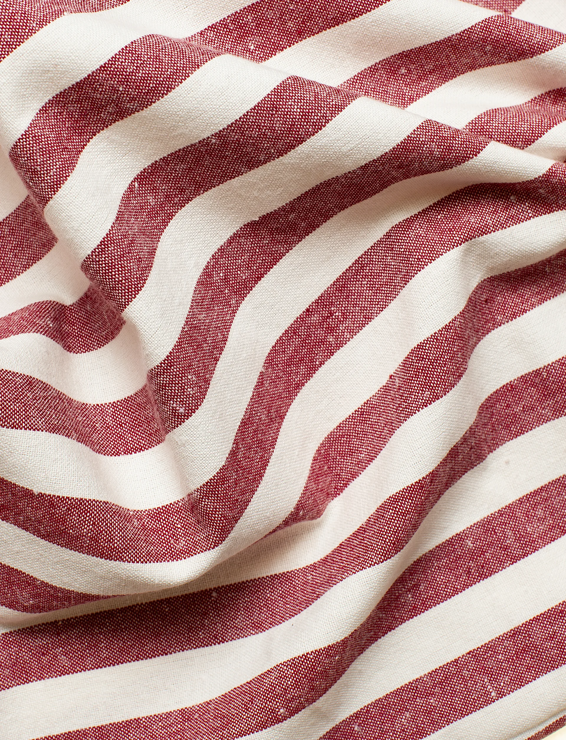 Bretagne kuddfodral, Deep red, 40x60 cm Himla