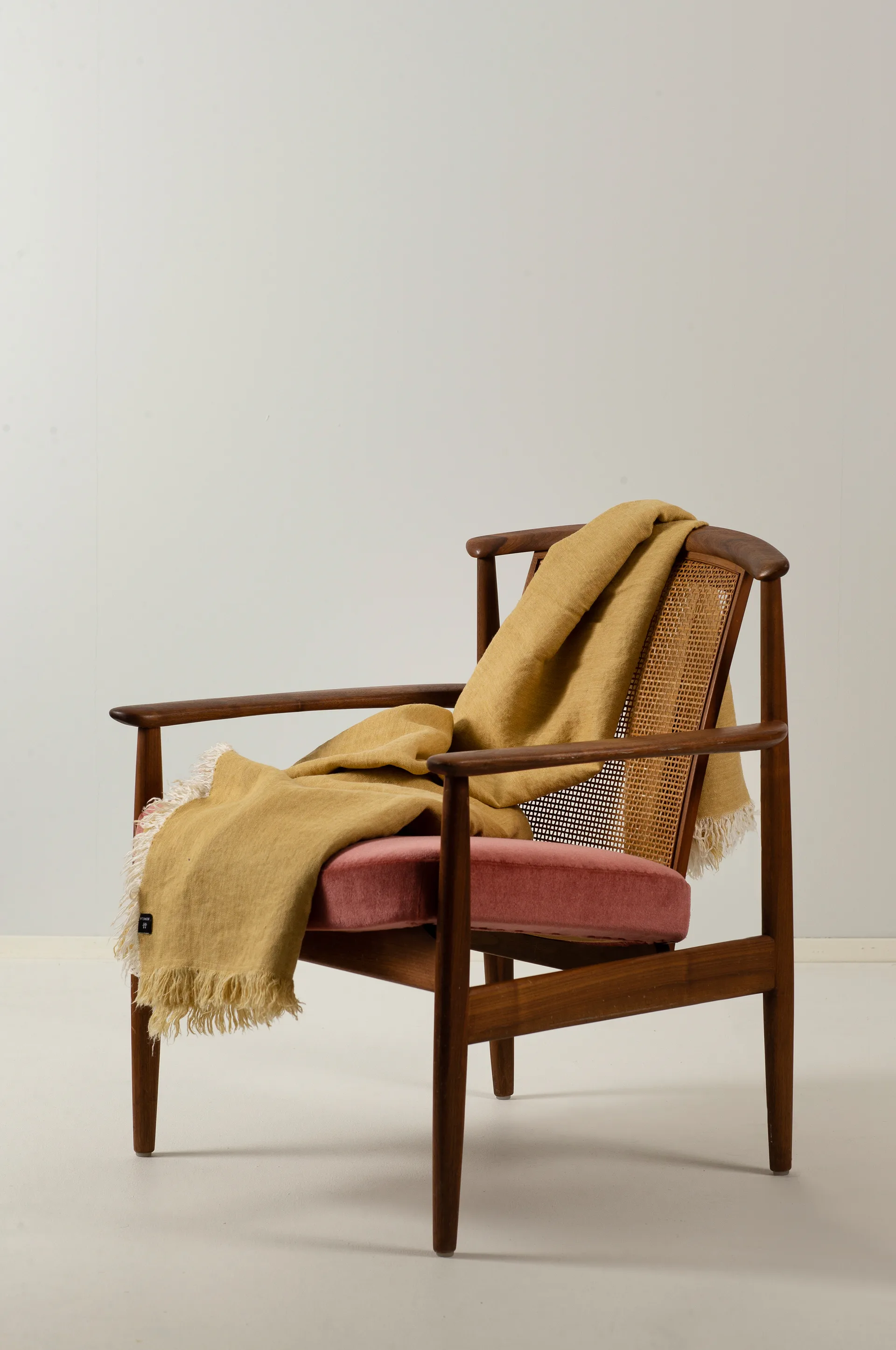 Merlin pläd i linne 130x170 cm, Honey (gul) Himla