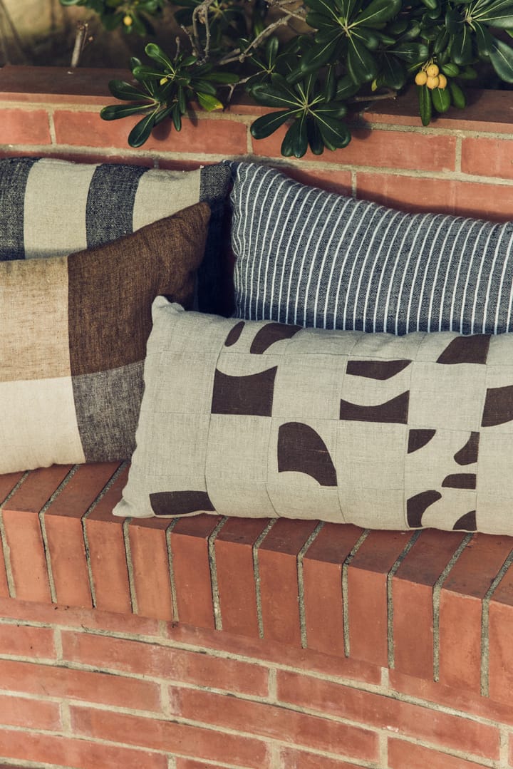 Striped monochrome kudde 40x70 cm, Grey HKliving