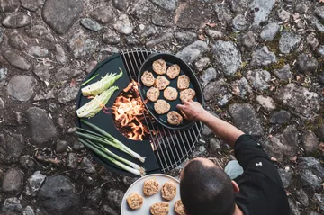 BOWL 57 eldstad - Svart-silver, tripodstativ - Höfats