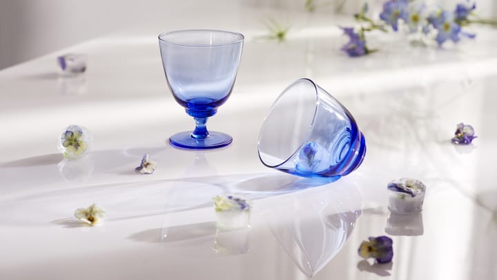 Flow glas på fot 35 cl - Mörkblå - Holmegaard