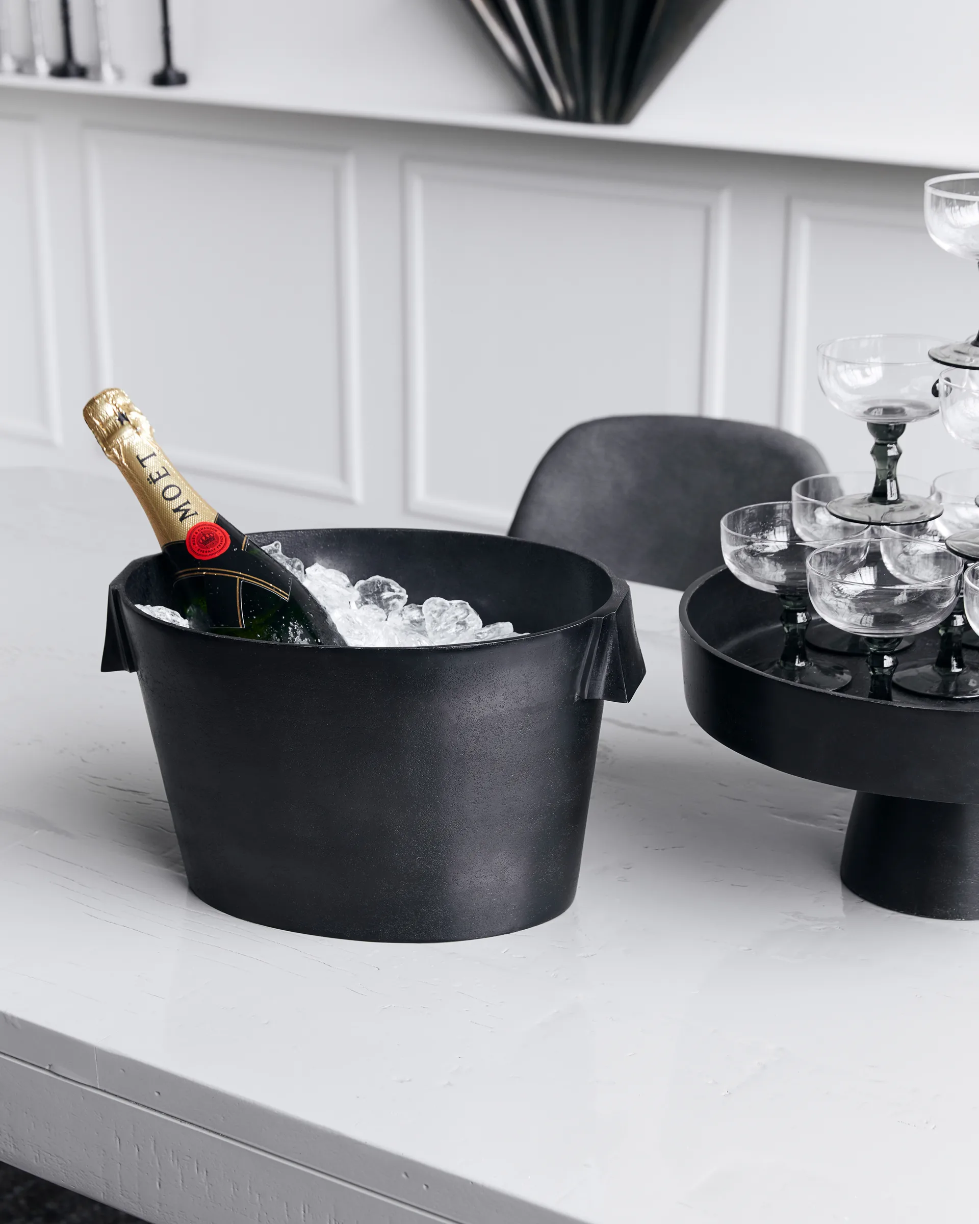 Buck vinkylare 22x32 cm, Browned brass House Doctor